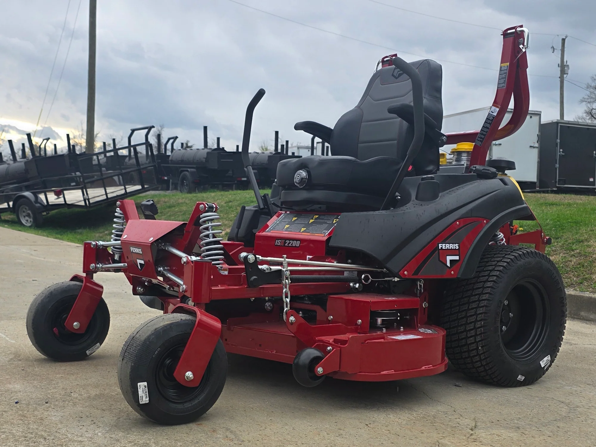 Ferris 5902157 ISX 2200 Zero Turn Mower 52" 28HP Vanguard (Instant Rebate Included) - Image 9