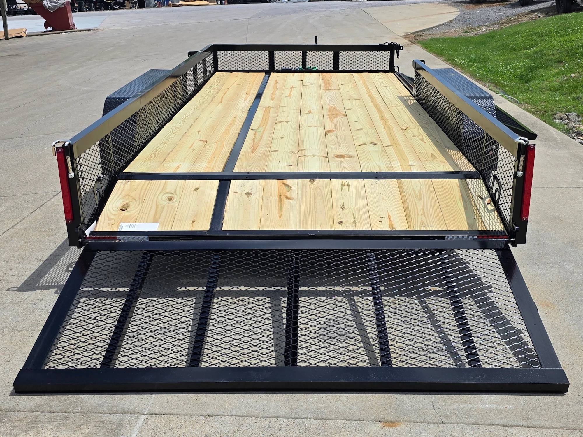 7x16 Dovetail Utility Trailer with 1FT Mesh Side Gate (2) 3500lb Axle 7k GVWR - Image 12