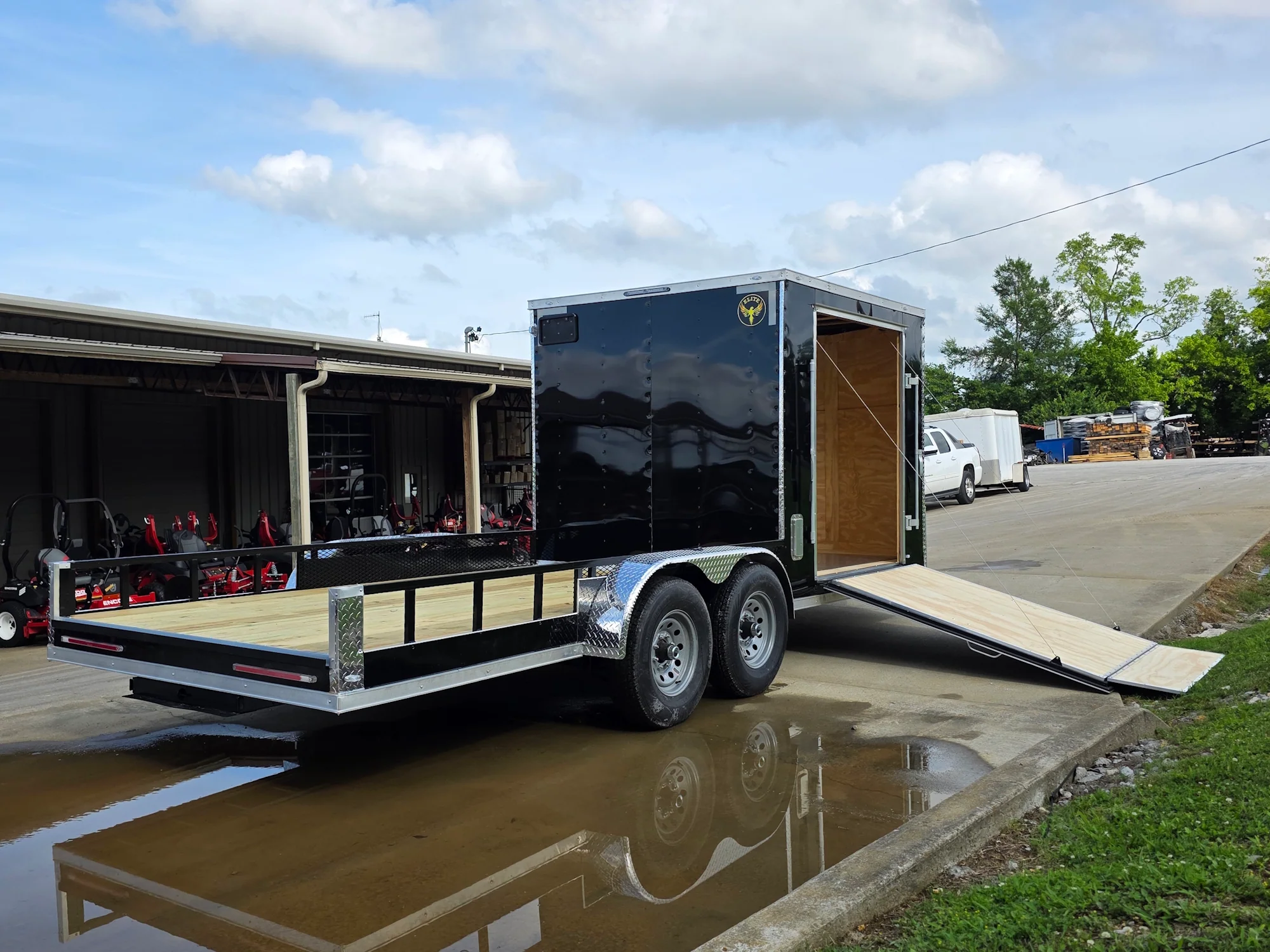 7x20 Black V-nose Hybrid Enclosed Trailer (2) 7K Axles - Image 13