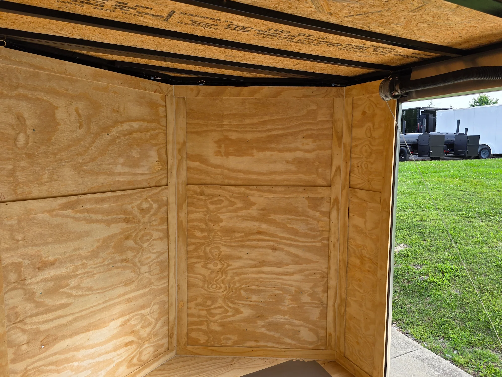 7x20 Black V-nose Hybrid Enclosed Trailer (2) 7K Axles - Image 19