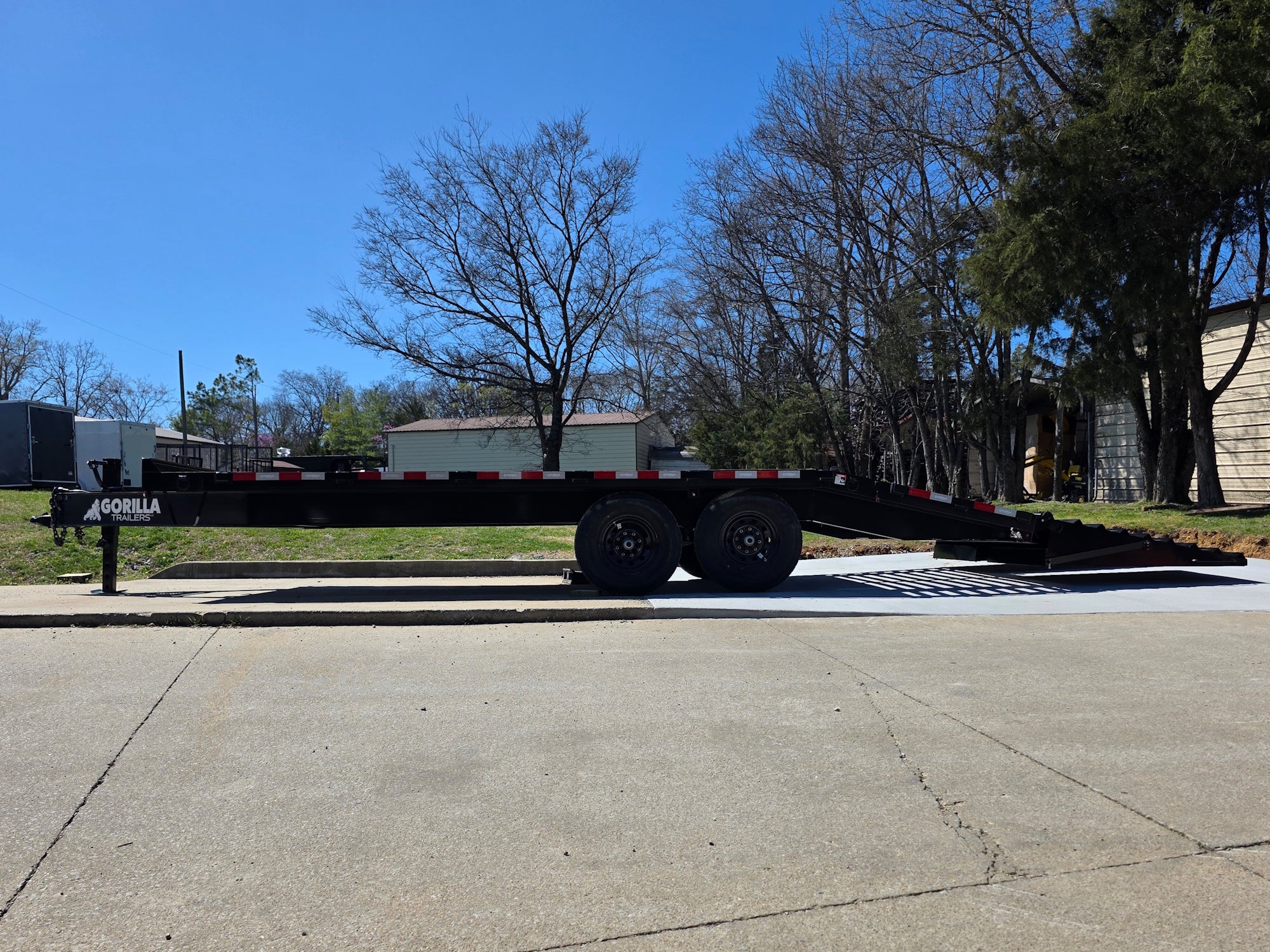 8.5x20 I Beam Deck over Dovetail Equipment Trailer 2-7k Axles with King Kong Ramps - Image 15