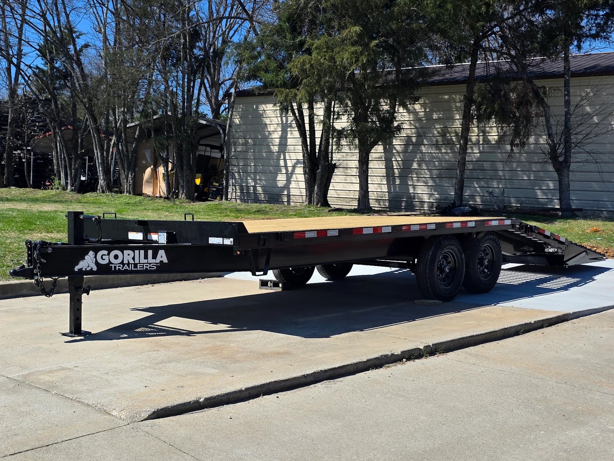 8.5x20 I Beam Deck over Dovetail Equipment Trailer 2-7k Axles with King Kong Ramps - Image 16