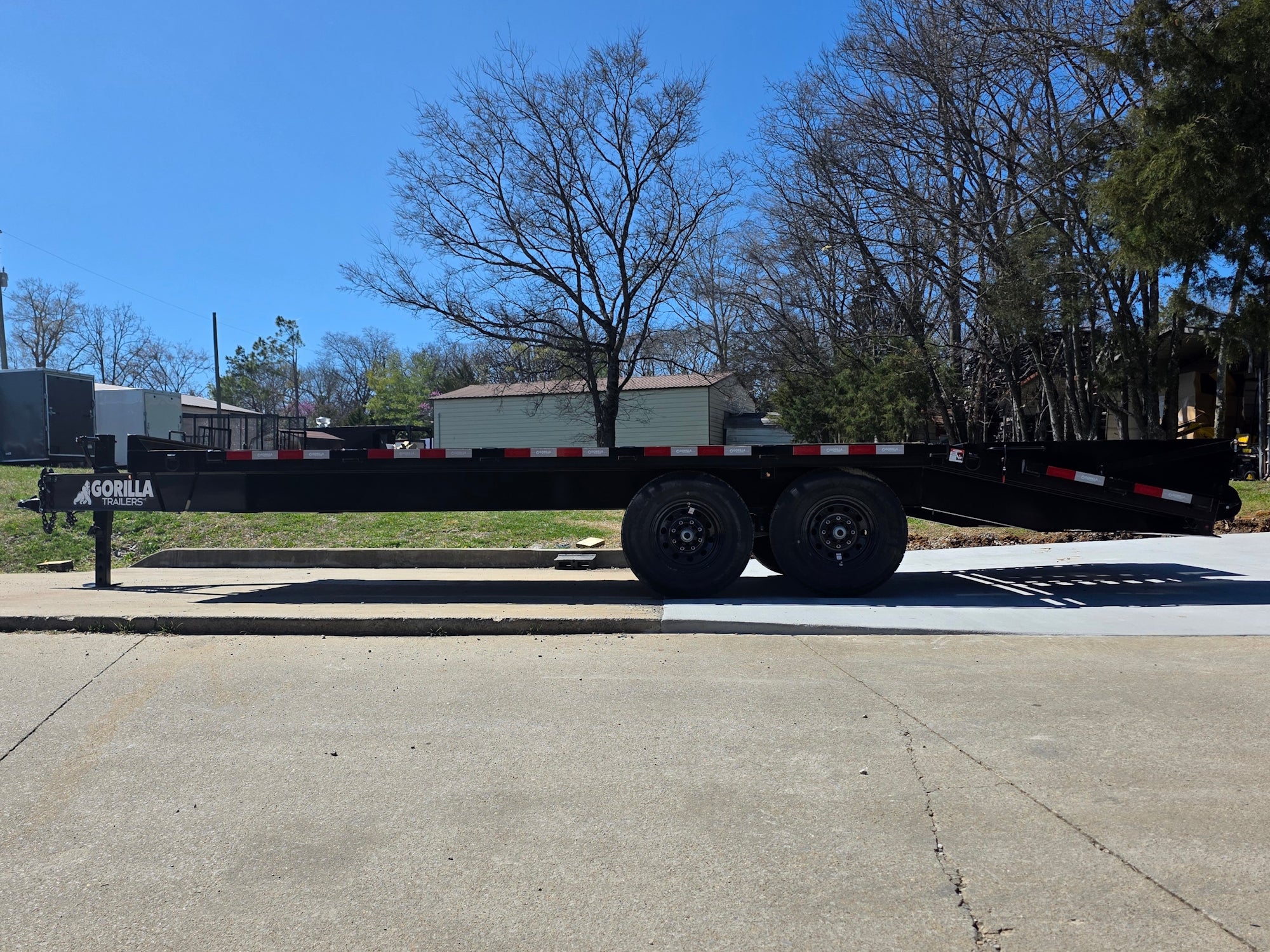 8.5x20 I Beam Deck over Dovetail Equipment Trailer 2-7k Axles with King Kong Ramps - Image 7