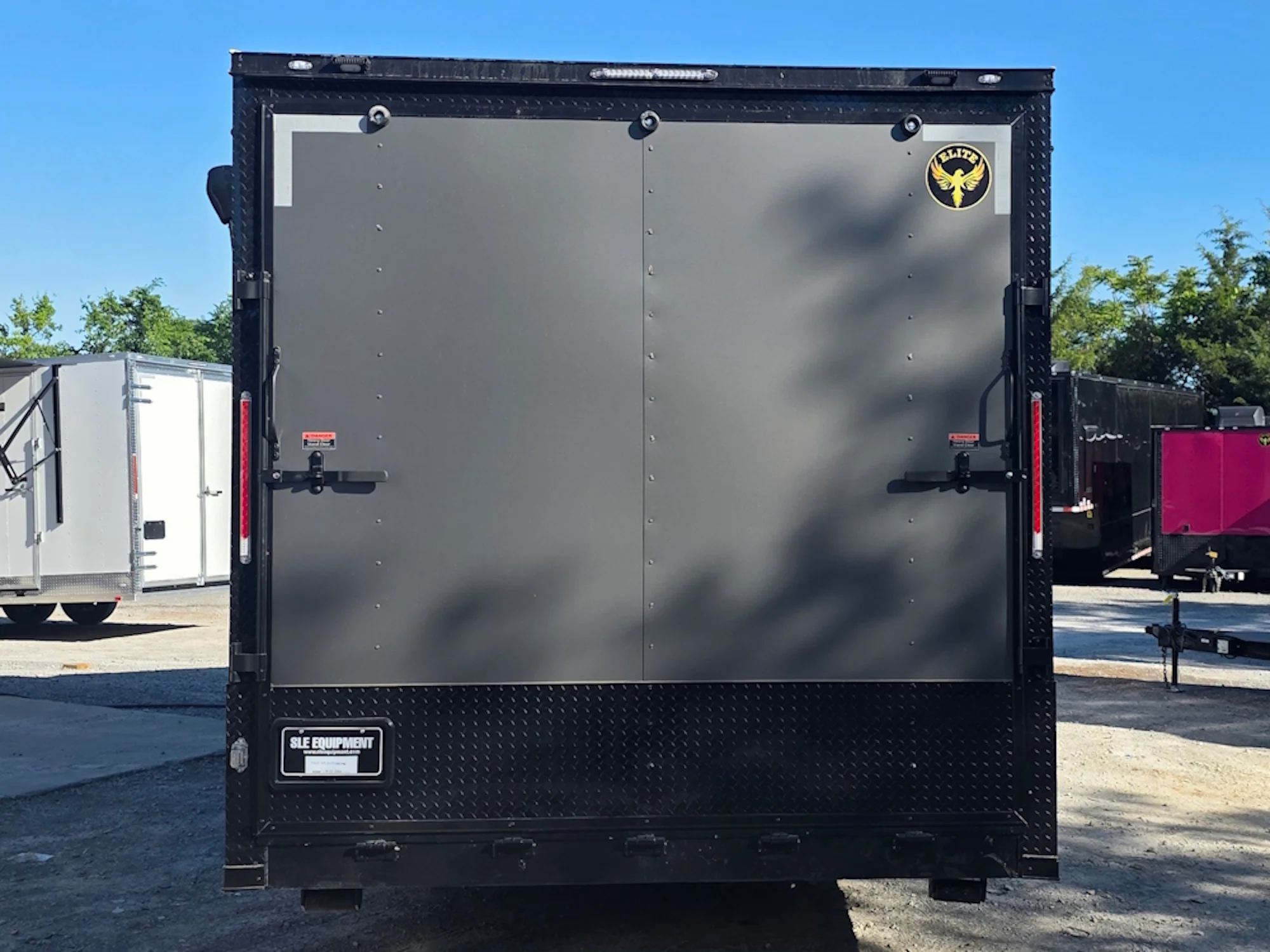 8.5' X 24' Custom Enclosed Trailer Office and Mobile Command Center - Image 5