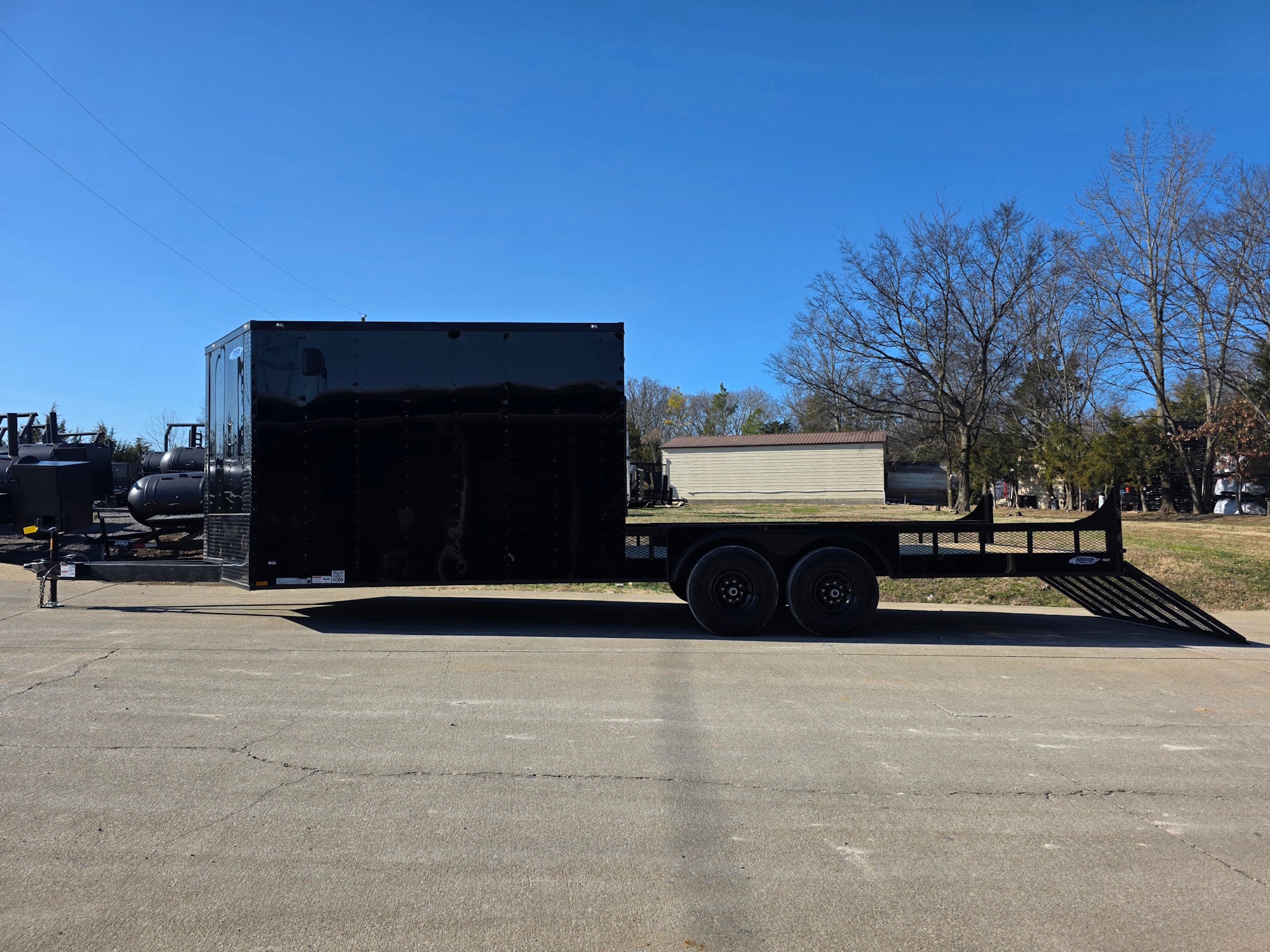 8.5x24 V-Nose Hybrid Black with Black Trim 2-7k Axles 14k GVWR - Image 10