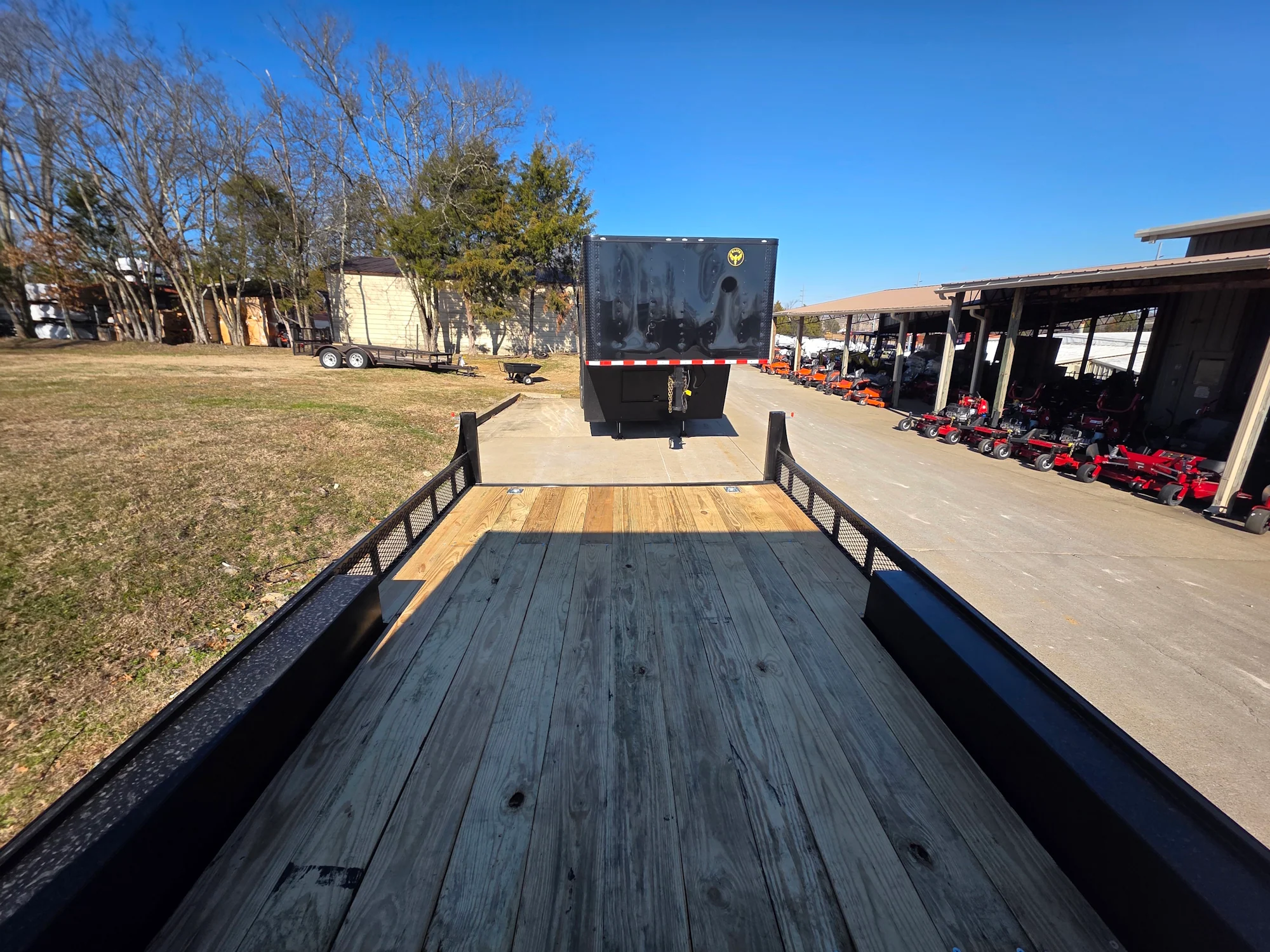 8.5x24 V-Nose Hybrid Black with Black Trim 2-7k Axles 14k GVWR - Image 38