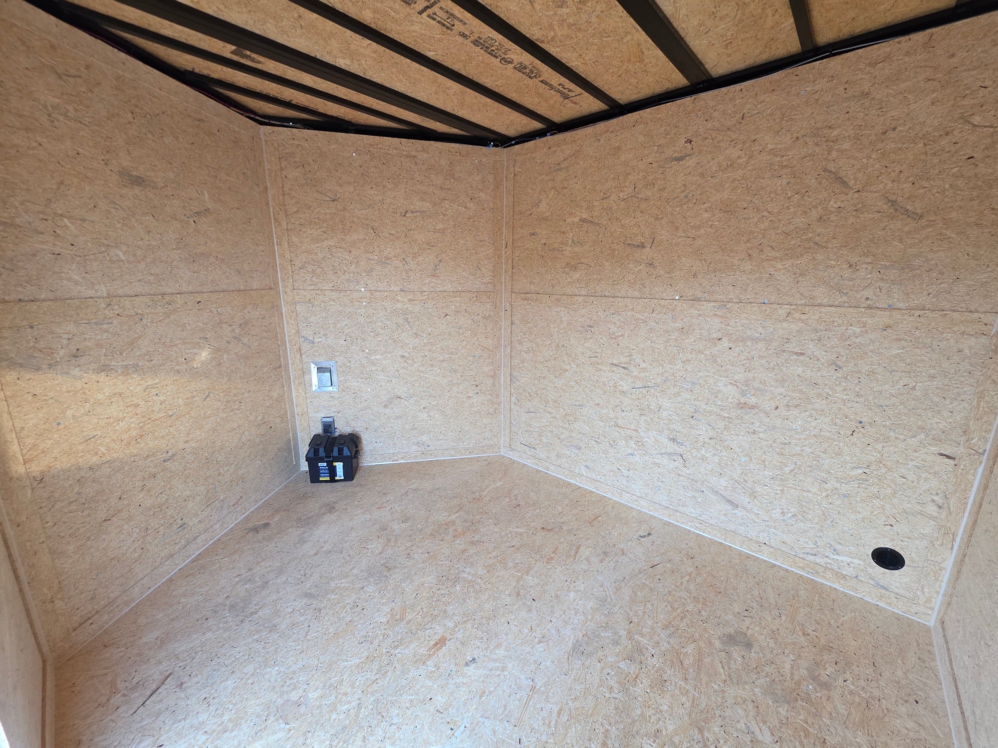 8.5x24 Hybrid White Enclosed V-Nose Trailer (2) 7000lb Axles 14k GVWR - Image 29