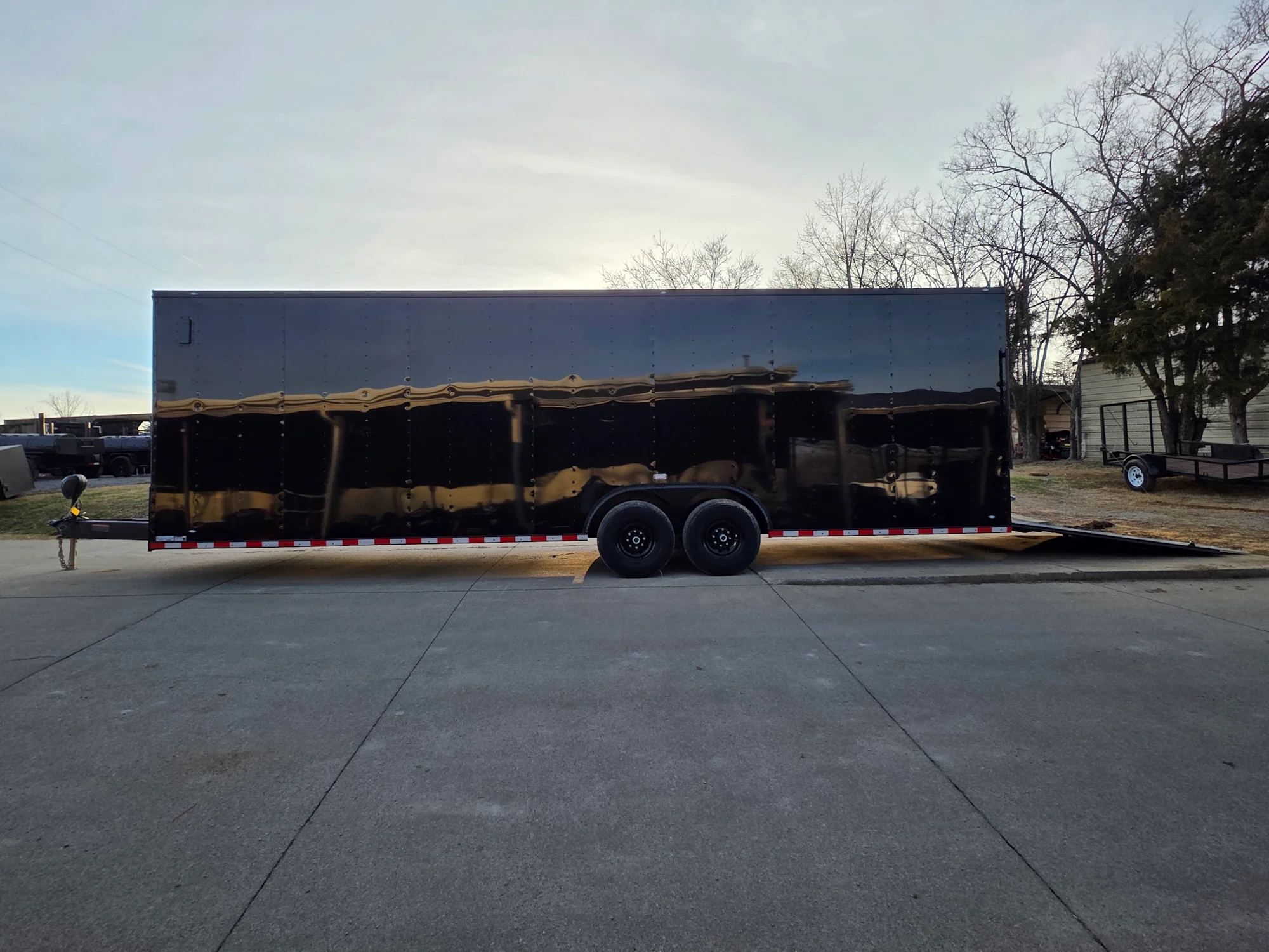 8.5x28 Black V-Nose Enclosed Trailer with Blackout Pkg (2) 7K Axles with D rings - Image 10