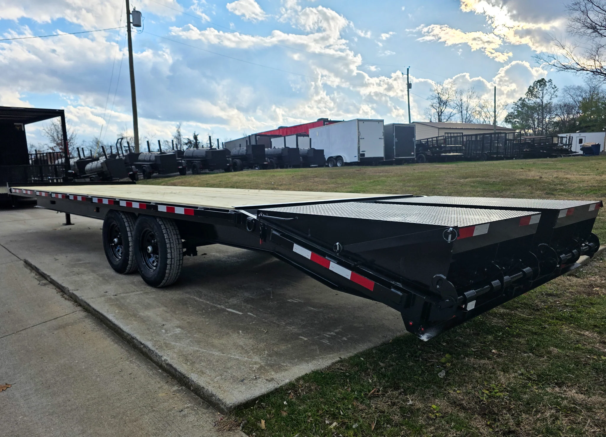 8.5x30 IBeam Deckover Trailer Dovetail (2) 7K Axles King Kong Ramps 14k GVWR - Image 8