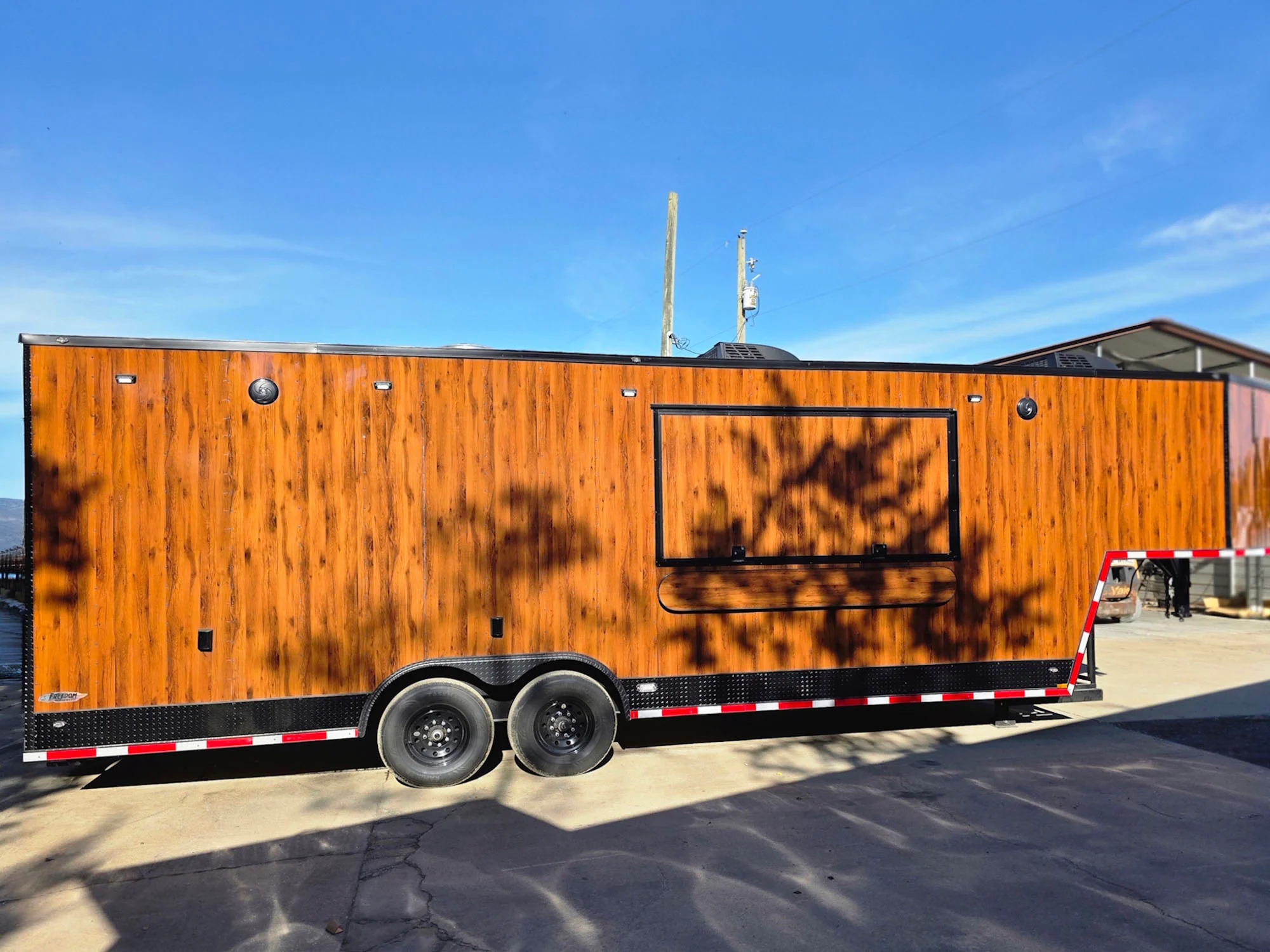 8.5’ X 32’ Woodgrain Gooseneck Concession Mobile Business Trailer Fully Loaded Premium Build - Image 5