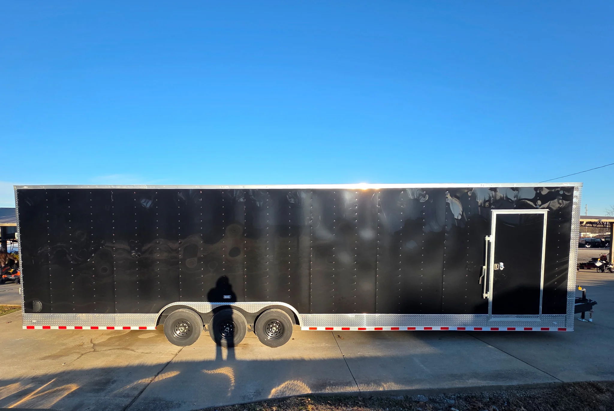 8.5x34 Black Flat Nose Enclosed Trailer (3) 5200lb Axles - Image 5