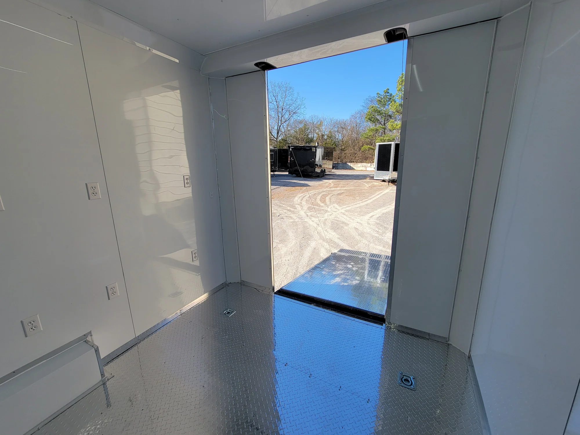 8.5' X 20' Charcoal Grey Office and Mobile Command Center Enclosed Trailer - Image 21