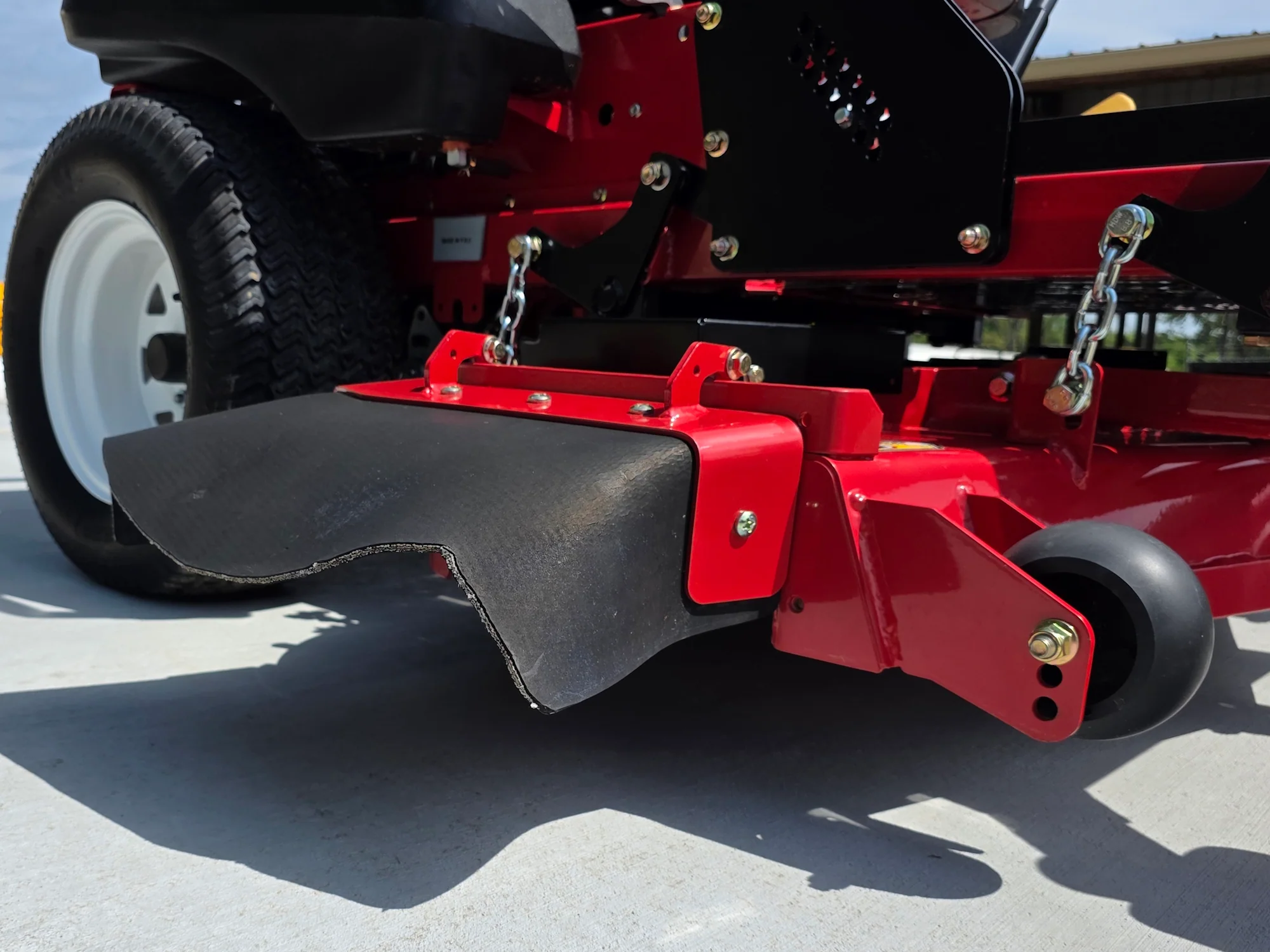 Encore Edge 48” Commercial Zero Turn Mower 24HP Engine - Image 14