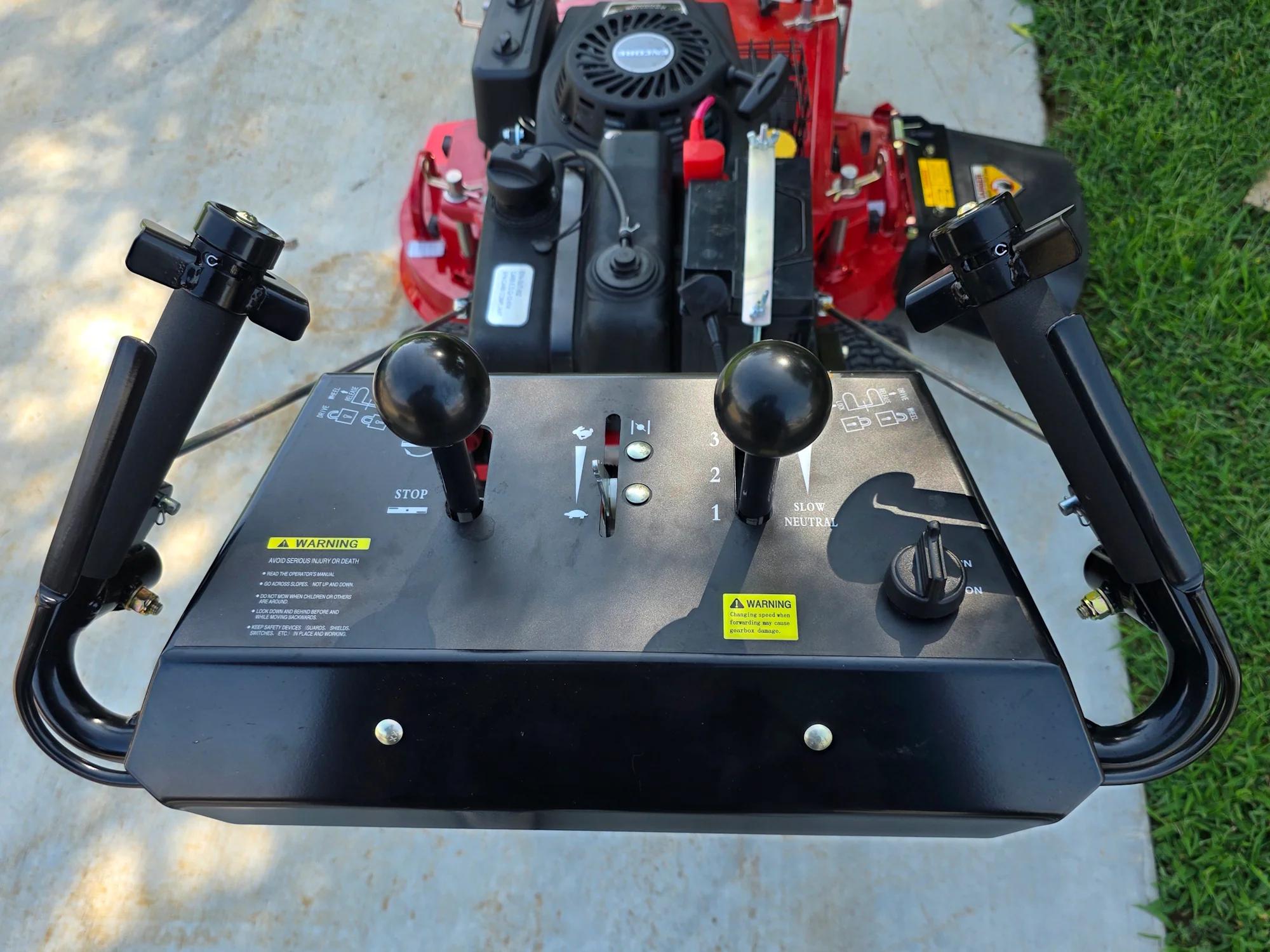Encore EW32LSE12 32" Commerical Walk Behind Mower 11.7HP Electric Start - Image 9