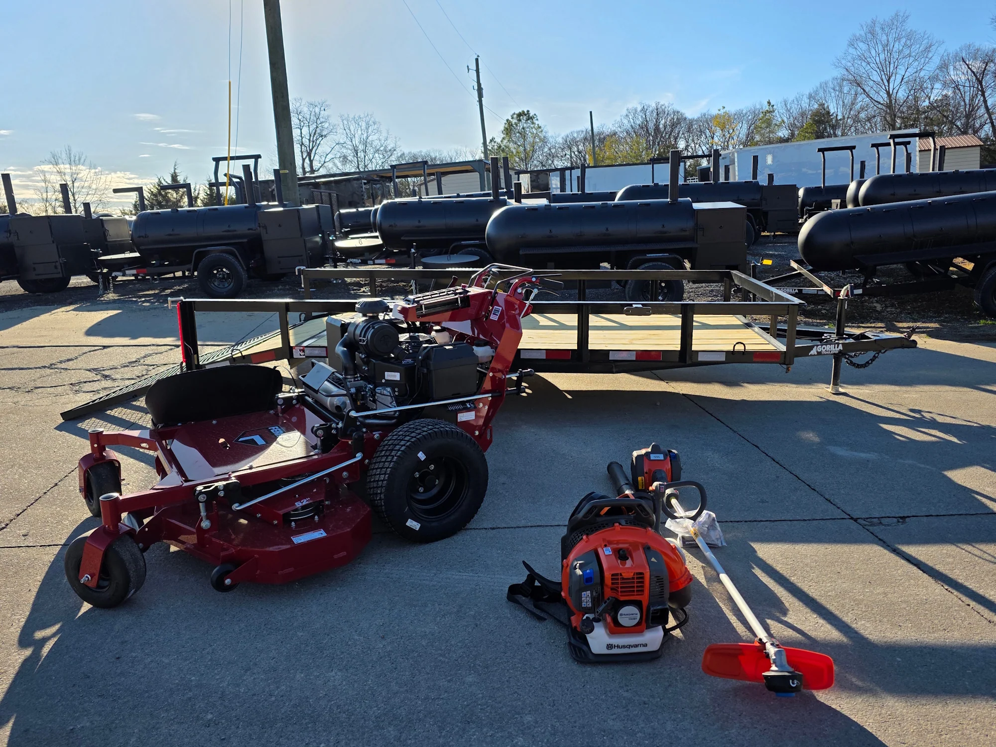 Ferris 5901891 FW45 52" Walk Behind Mower Util Trailer Handhelds Bundle - Image 3