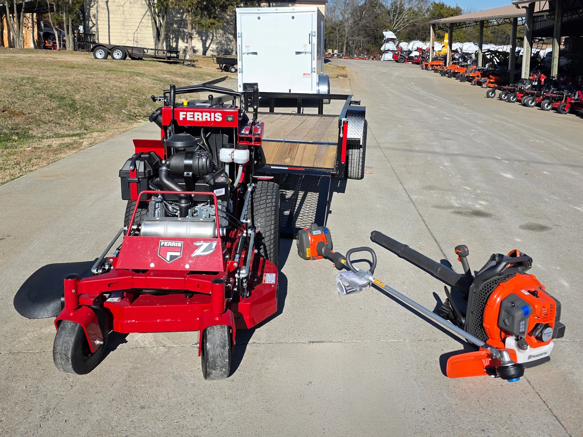 Ferris SRS Z1 5901939 36" Stand-On Mower Handhelds Util Trailer Bundle - Image 11