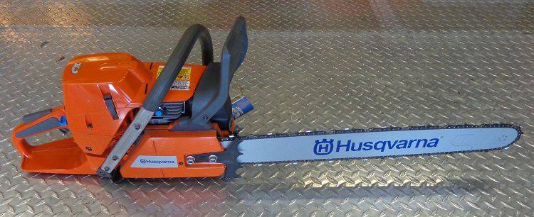 Husqvarna 390XP Chainsaw 20" Bar Professional - 88cc Engine - Image 6