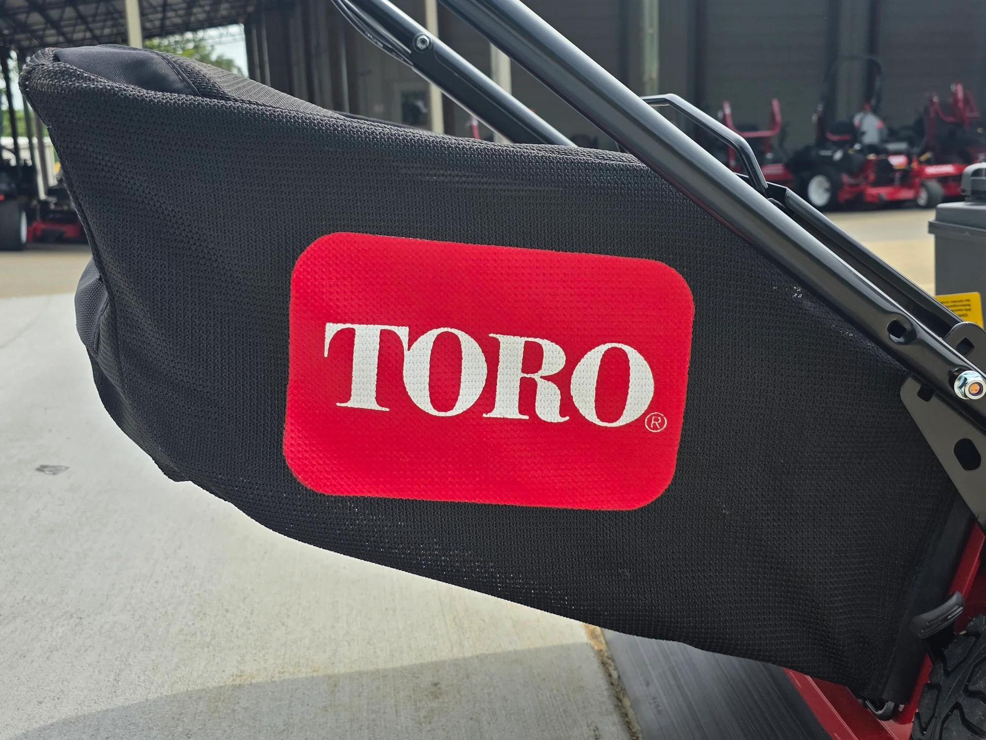Toro 22298 Heavy Duty Self Propelled 21" Walk Behind Mower 4.5HP Kawasaki - Image 12