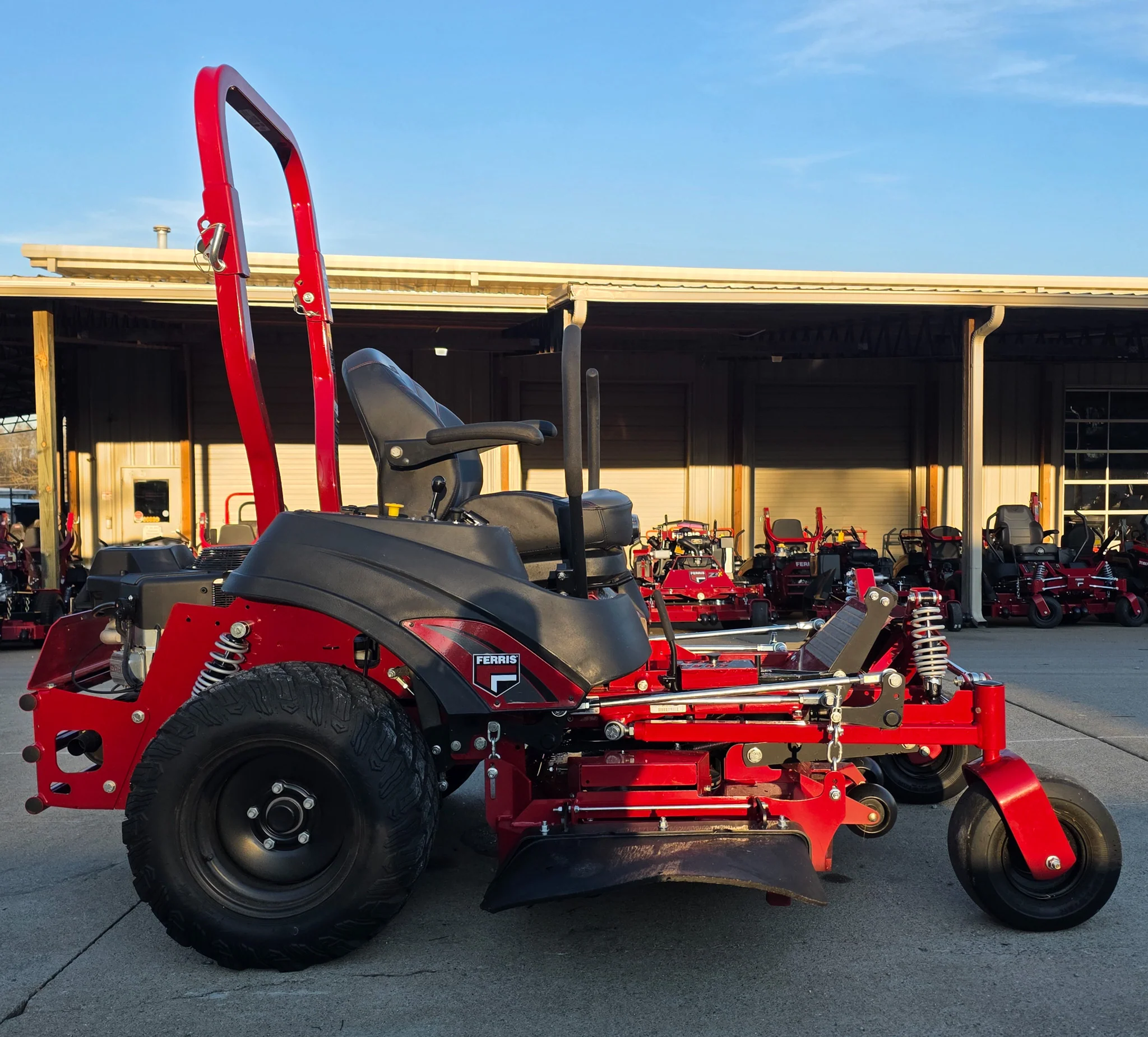 Used Ferris 5902084 52" ISX800 Zero Turn Mower 27HP Briggs 23 Hours - Image 7